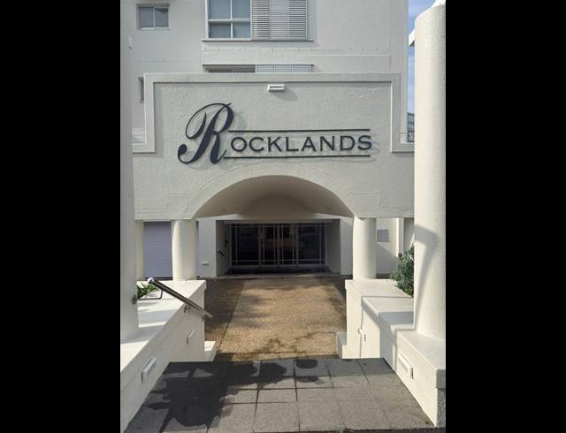 3 BEDROOM PROPERTY TO RENT IN SEA POINT